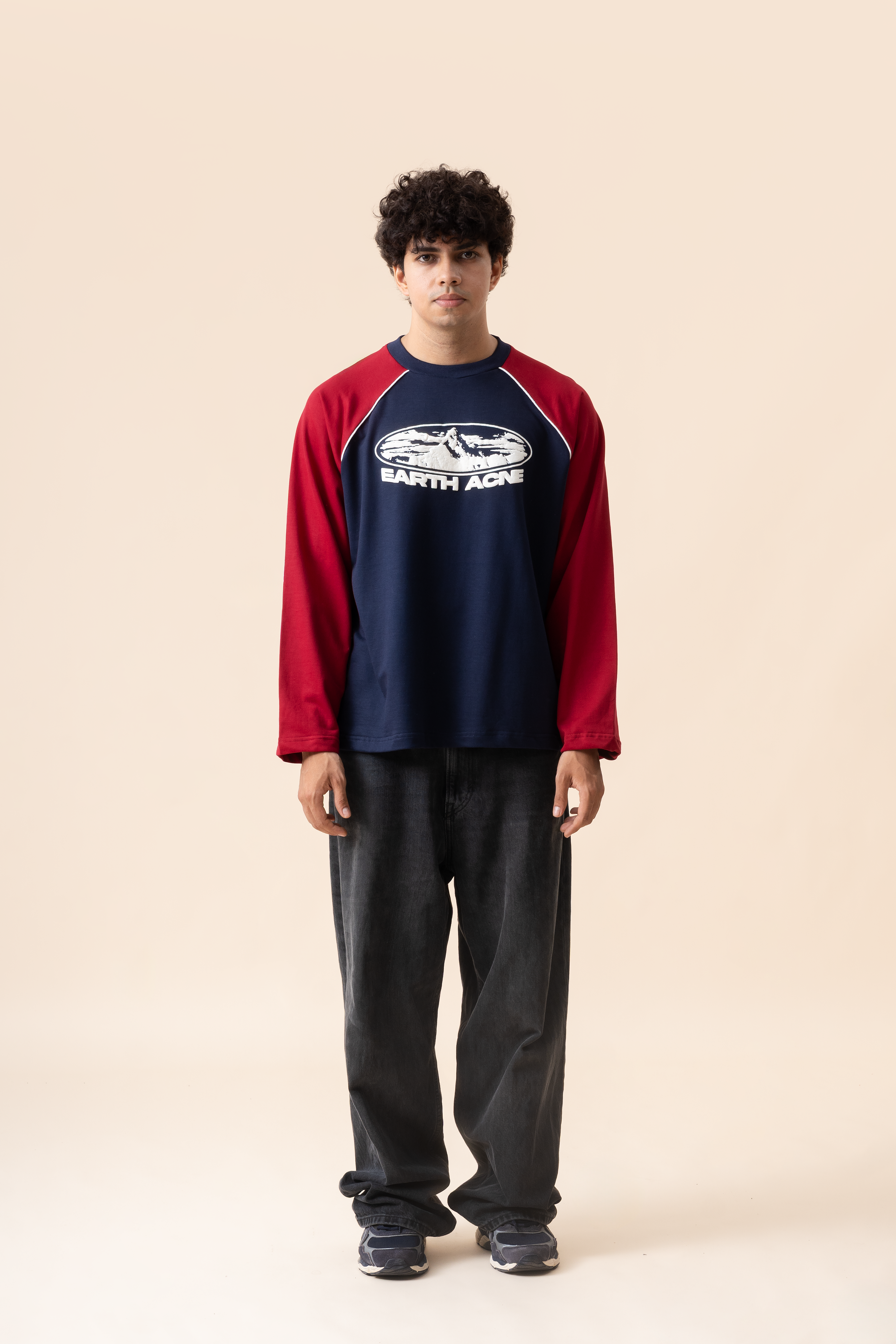 Earth Acne Raglan - Navy/Maroon