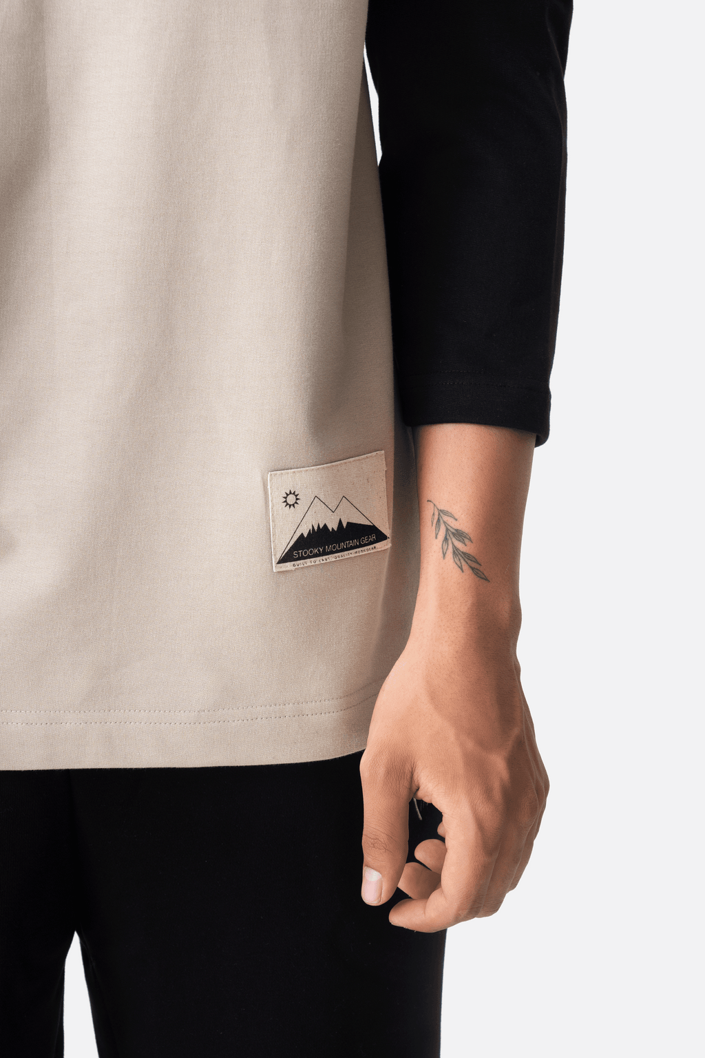 Trailthread Longsleeve tee- Beige