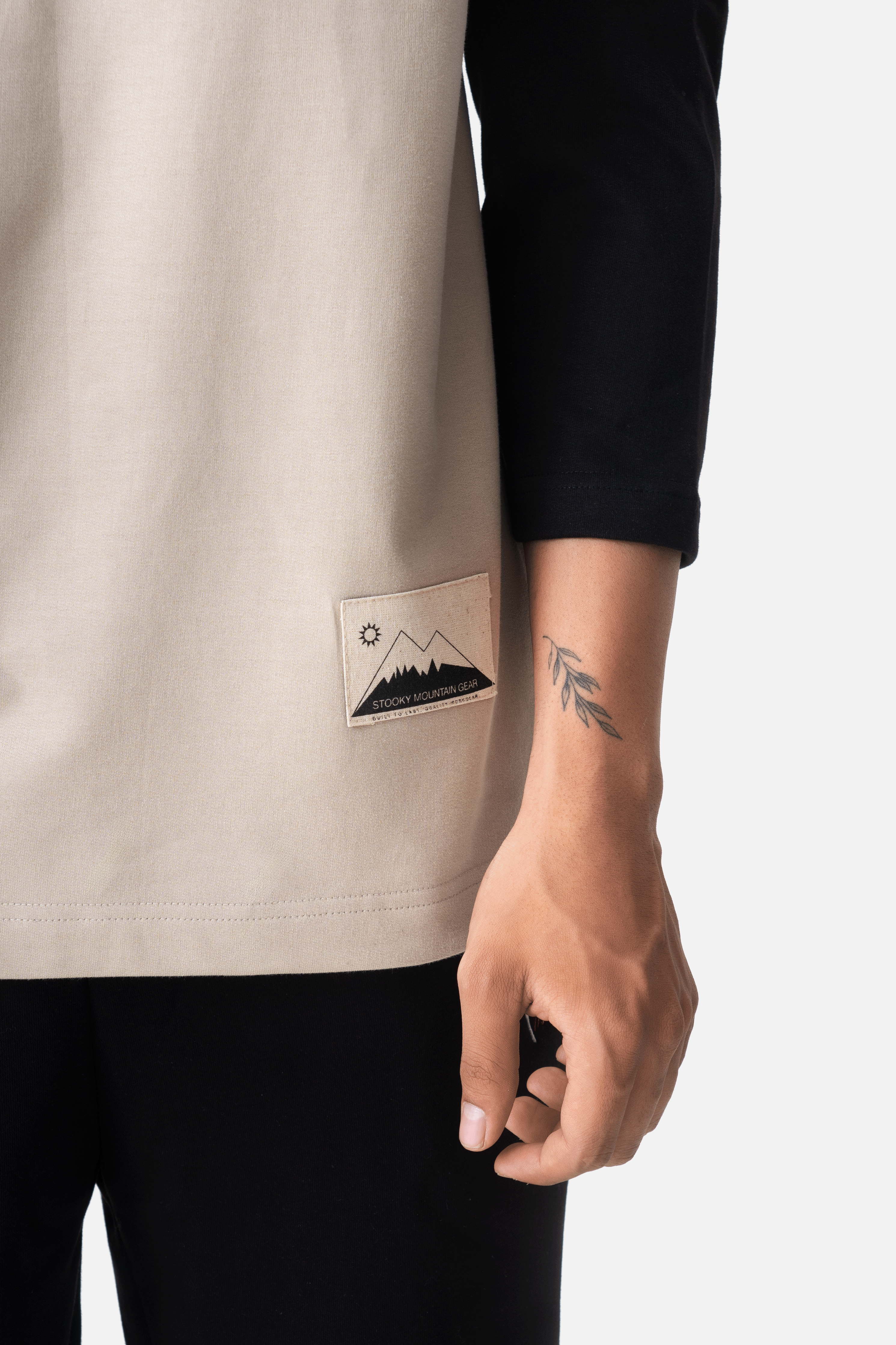 Trailthread Longsleeve tee- Beige