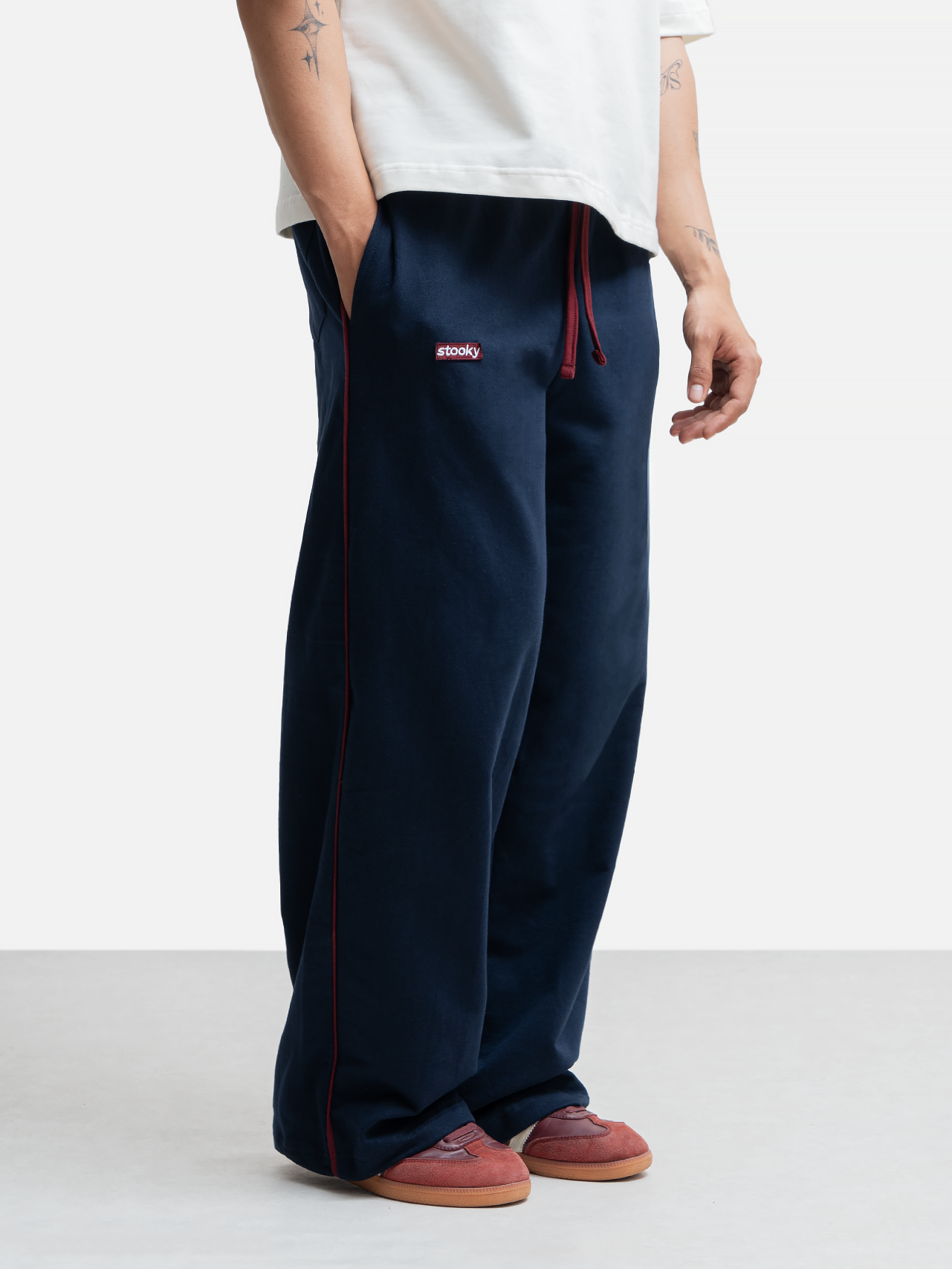 Relaxed Fit Logo Trackpant - Navy