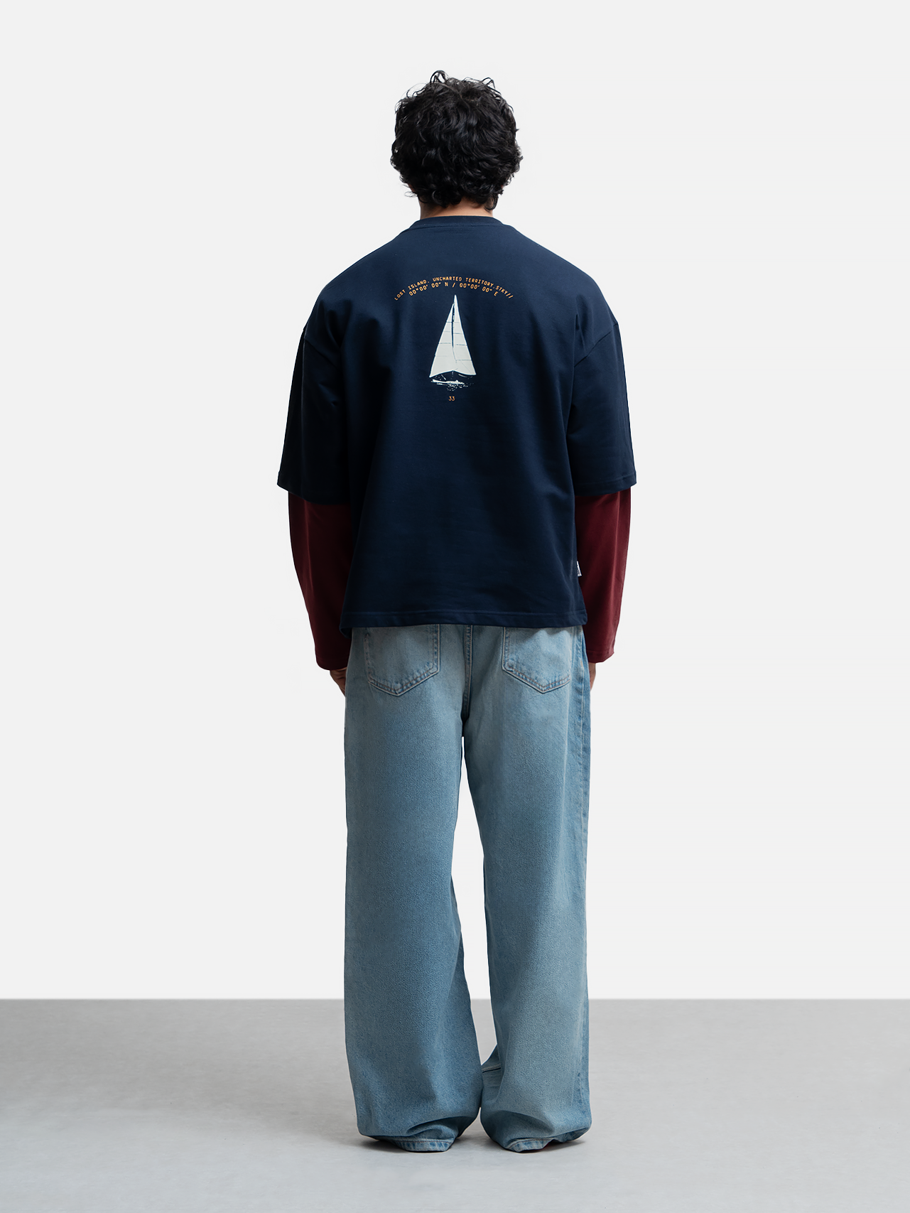 Uncharted LongSleeve Tshirt - Navy