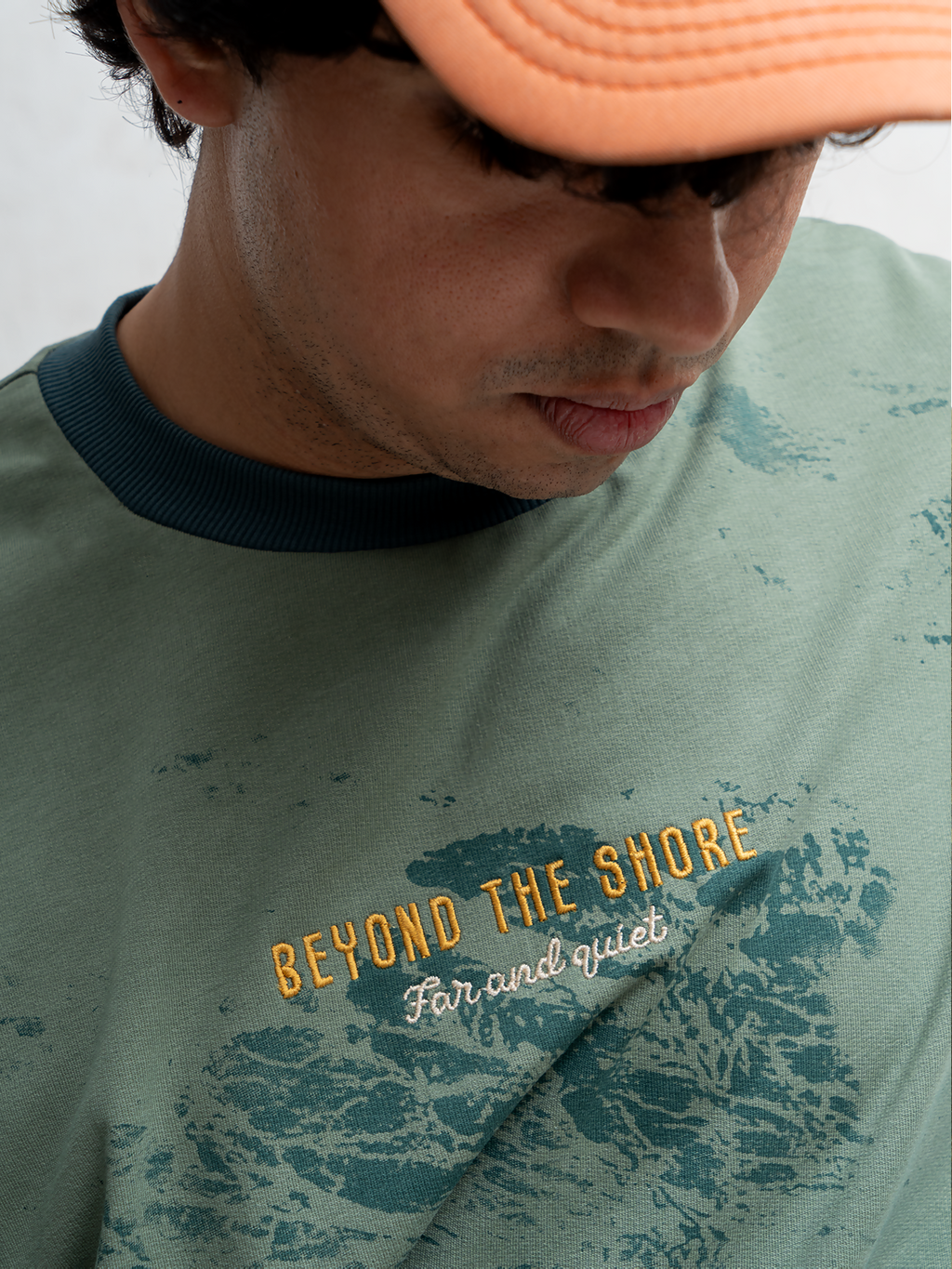 Offshore Emroidered T-Shirt - Moss Green