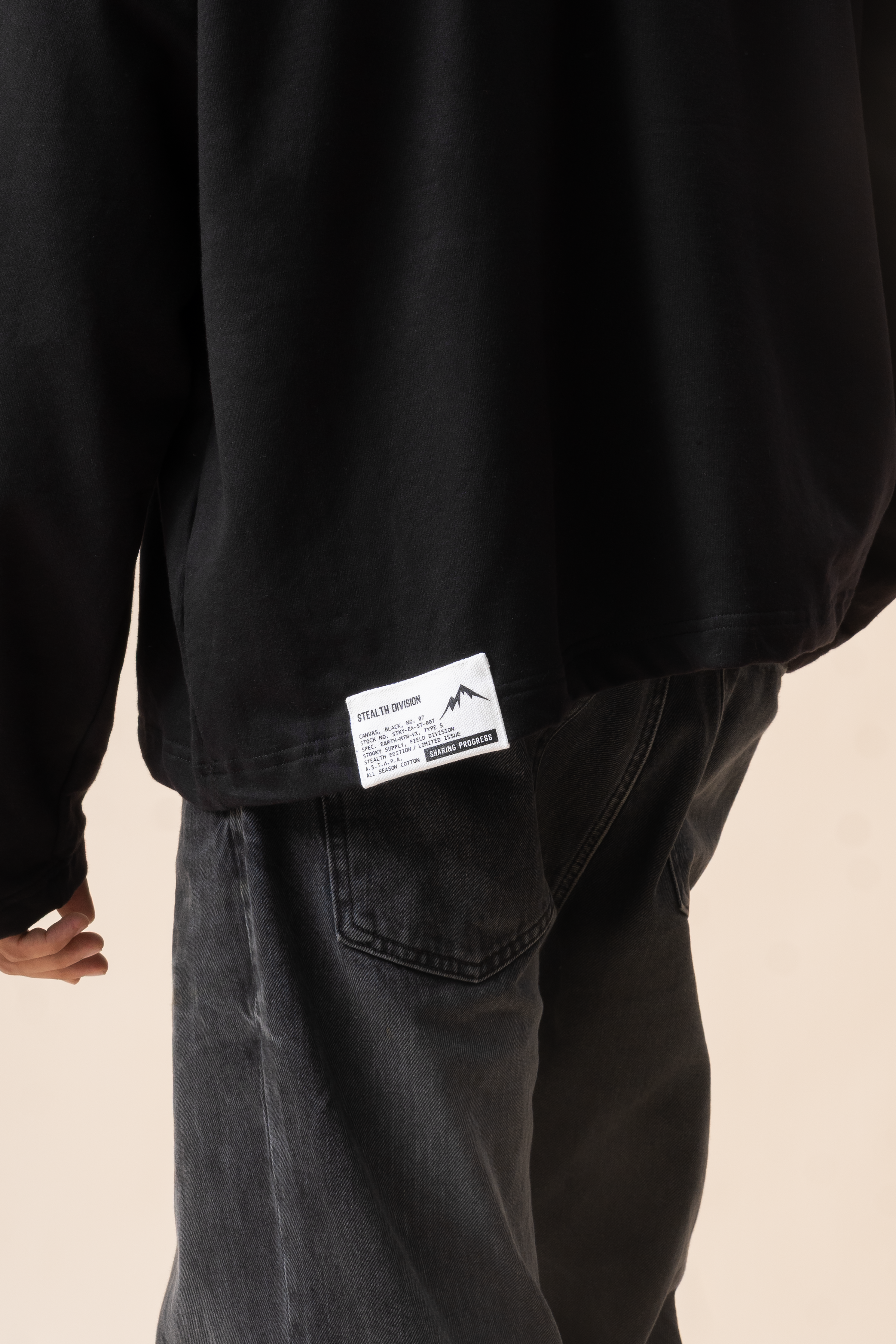 Earth Acne Raglan (Black)- STEALTH EDITION