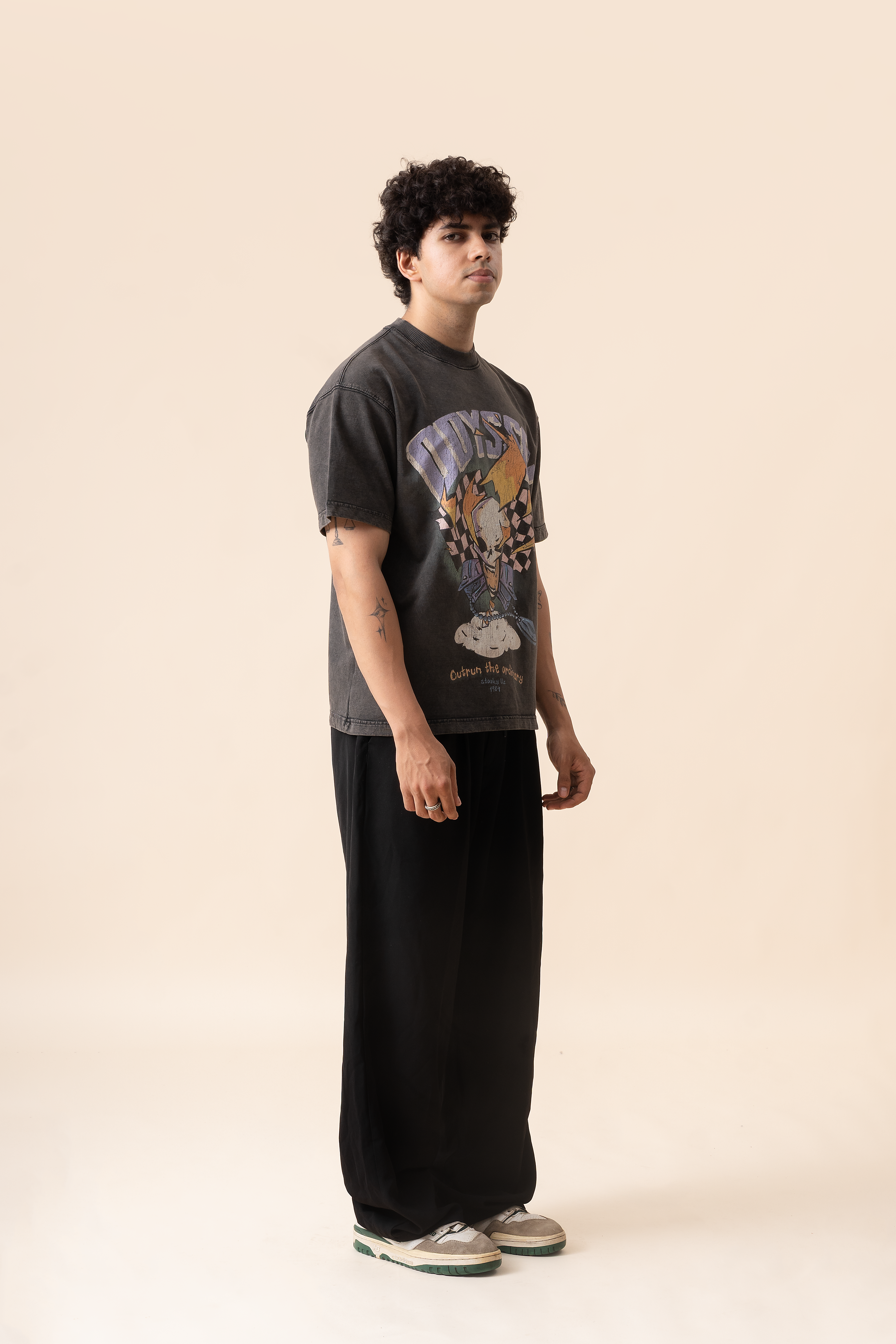 Odyssey Rider tee - Washed Black (CROP)