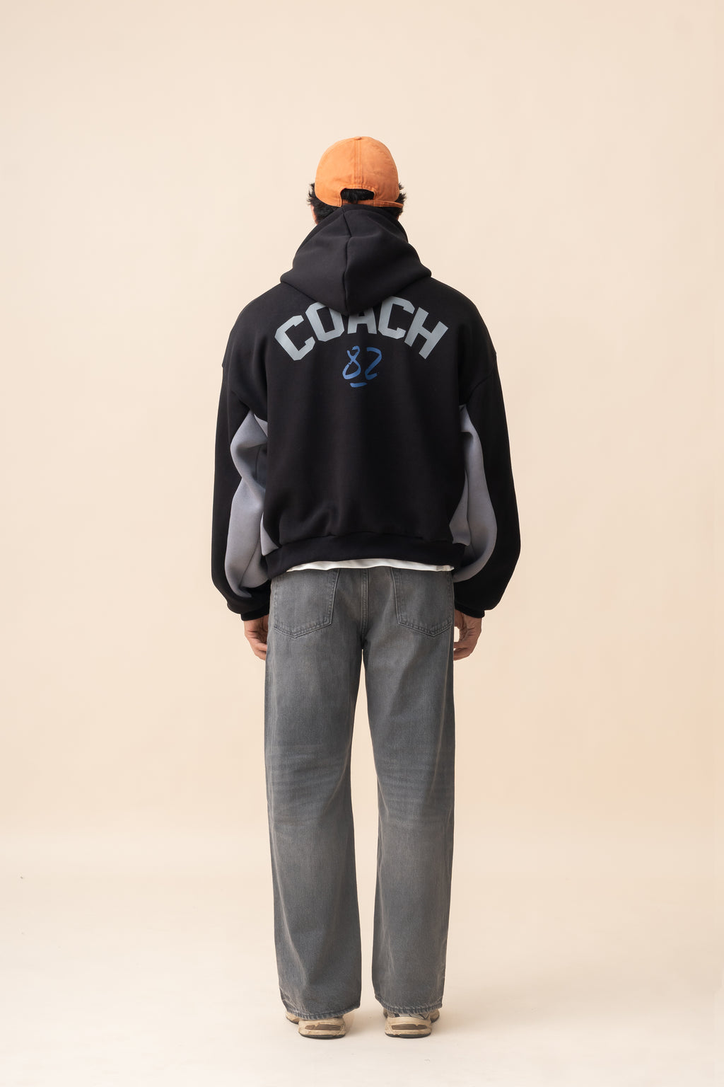 College Crew Hoodie – Black