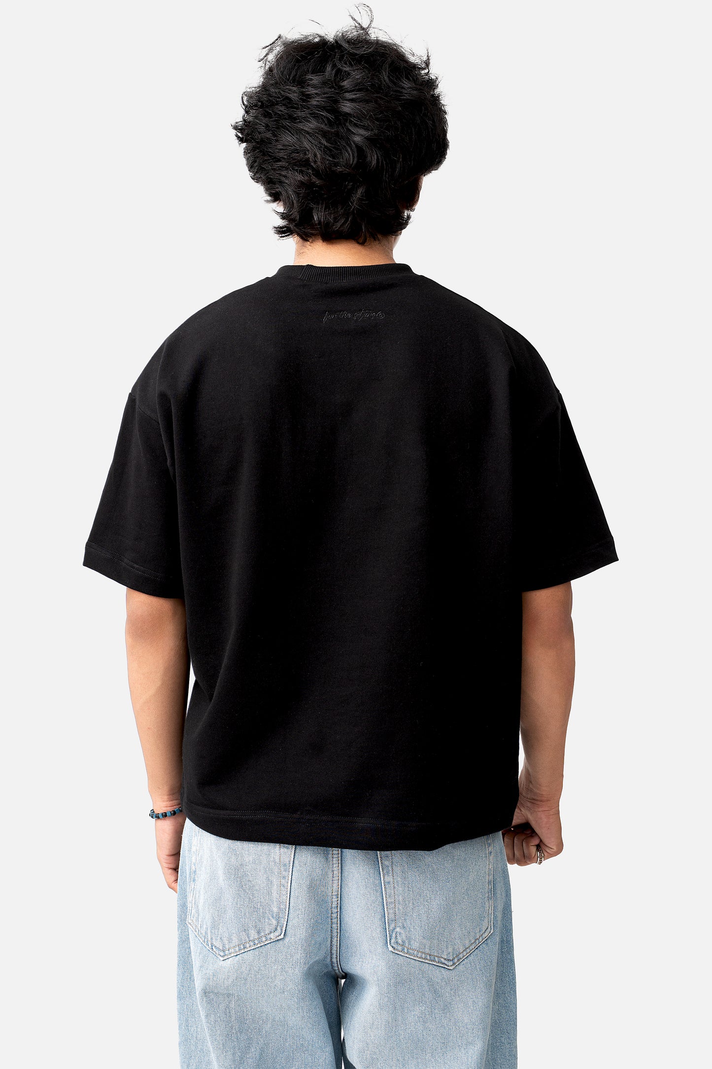 Classic Cropped Box-Fit  Tshirt - Black