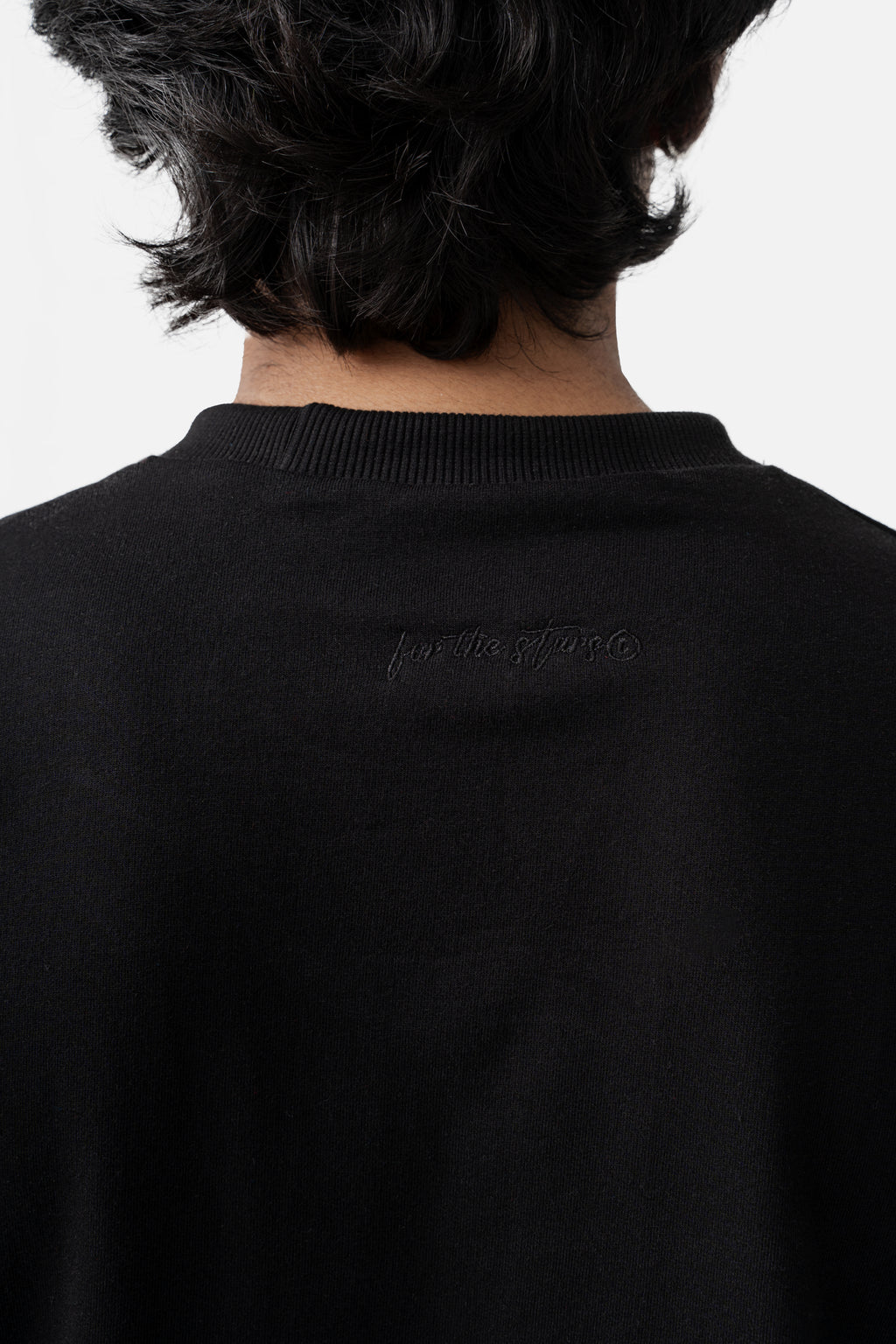 Classic Cropped Box-Fit  Tshirt - Black
