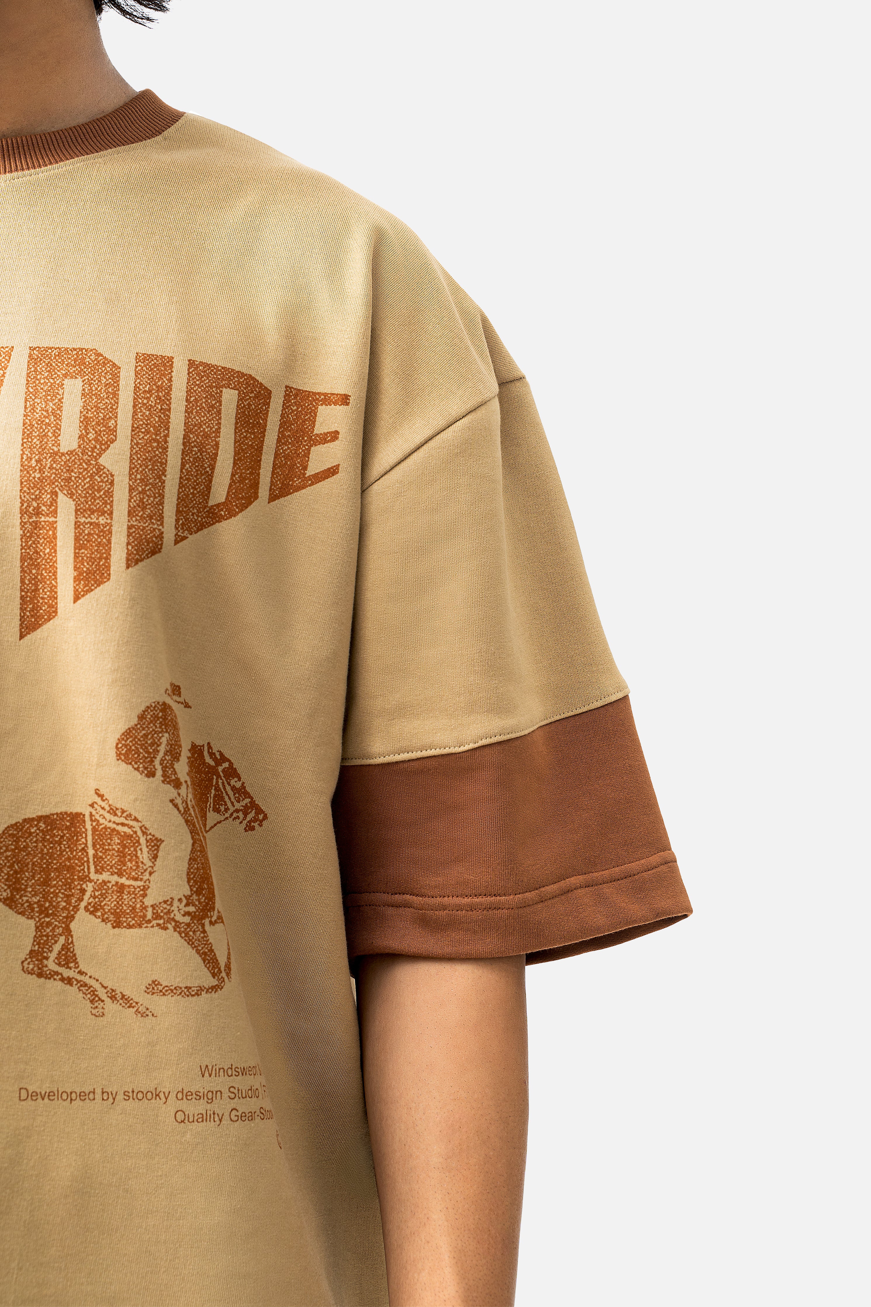 Zephyride Saddle T-Shirt - Sand/Rust Brown